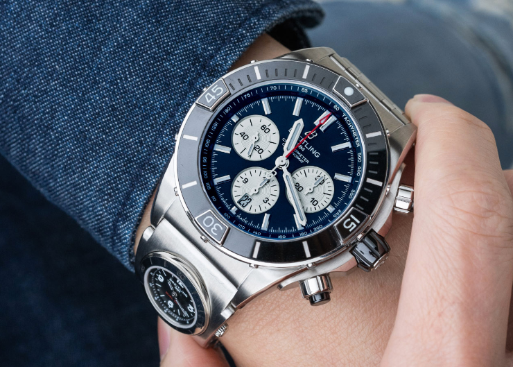硬漢的重裝時尚|BREITLING Super Chronomat超級機械計時碼錶