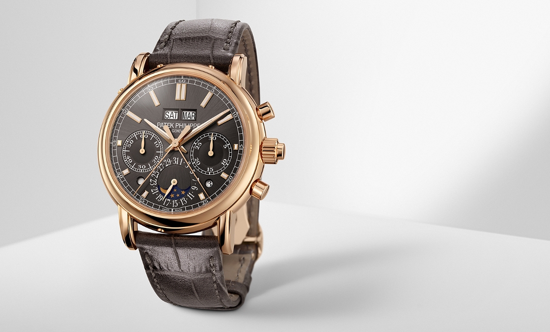 PATEK PHILIPPE - 深灰面搭玫瑰金,百達翡麗5204再添新作|雙秒追針萬年曆計時碼錶5204R-011