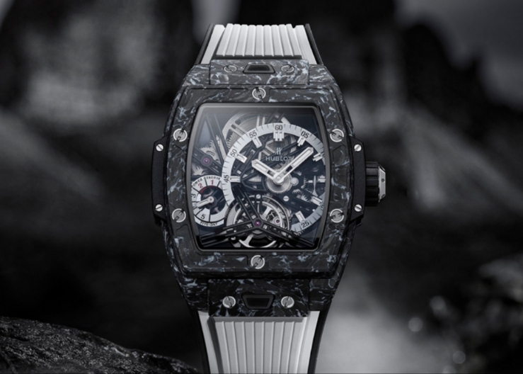 直搗靈魂的爆炸性美學|Hublot Spirit Of Big Bang 陀飛輪5日鍊腕錶-白色碳纖維款、藍寶石款