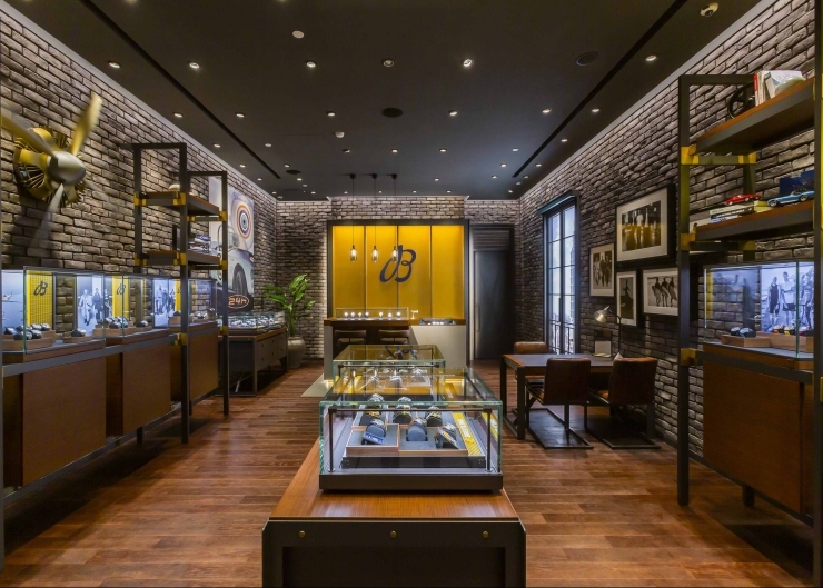百年靈台北101專賣店試營運 SuperOcean新錶全新到貨
