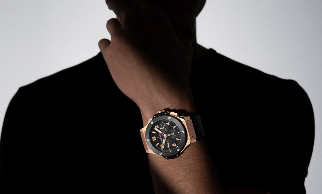 HUBLOT - BIG BANG - 301.PB.131.RX - 擁抱創新與榮耀 宇舶錶BIG BANG ORIGINAL  開啟奢華運動腕錶的新篇章