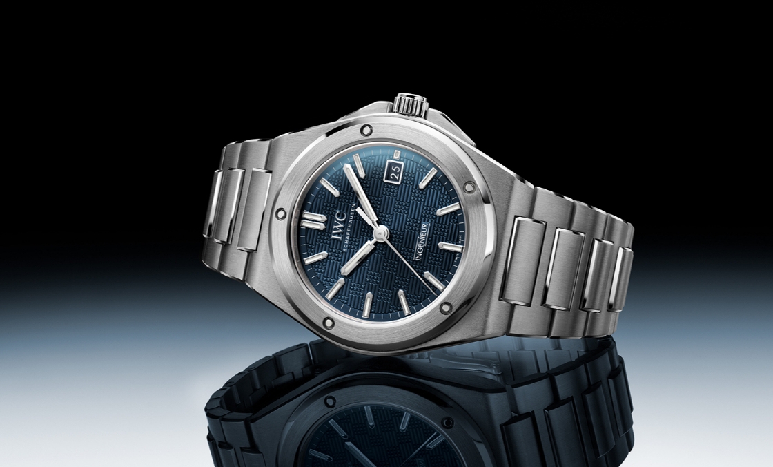 IWC - INGENIEUR - IW328907 - IWC Ingenieur 藍面新作登場，再現奢華運動錶經典風範