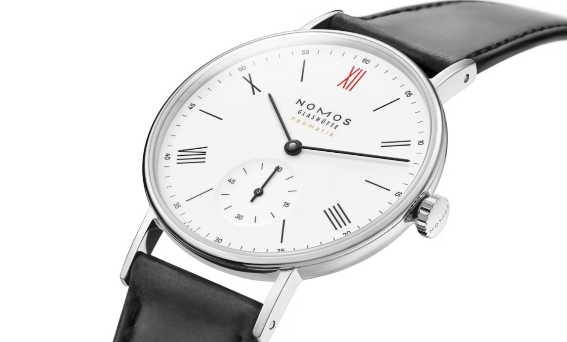 NOMOS - TANGENTE - 140.S2 - NOMOS全新腕錶致敬無國界醫生：Ludwig Neomatik限量版登場