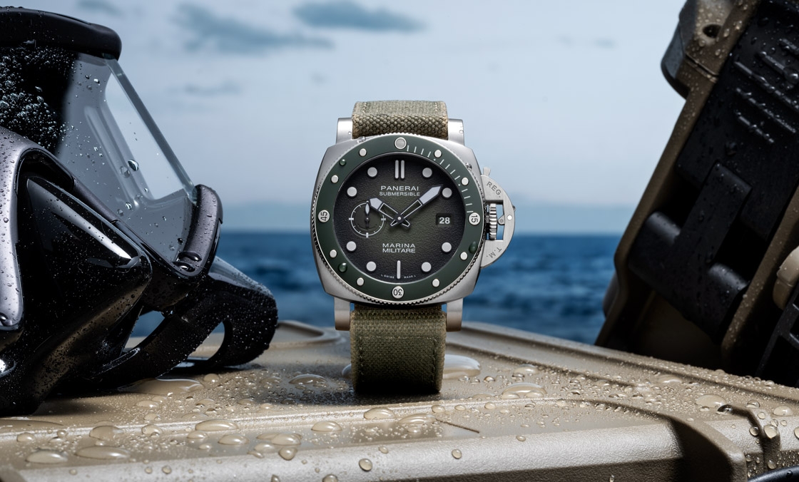 軍事本色,與義大利海軍航空隊同行|PANERAI Submersible Marina Militare系列PAM01697、PAM01698