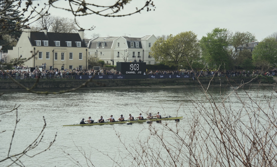 CHANEL - J12 - H5697 - The CHANEL J12 Boat Race，牛津與劍橋的百年榮耀對決