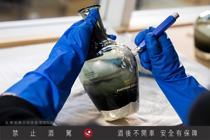 皇家禮炮致敬白金禧深遠意義 珍稀威士忌的完美調和成就時代定義