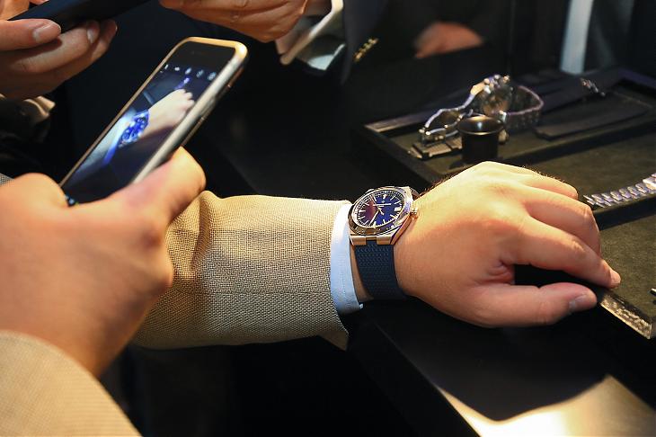 VACHERON CONSTANTIN - OVERSEAS - VC Overseas上海華麗登場