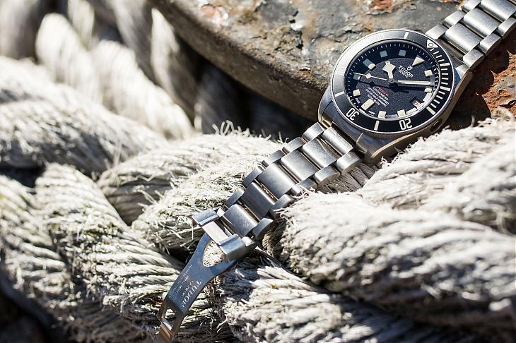 TUDOR - TUDOR 專為左撇子潛水員而造Pelagos LHD