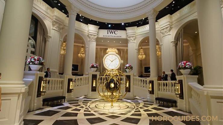 AUDEMARS PIGUET - ROYAL OAK - 67653BC.GG.1263BC.01 - [SIHH] 不可不知十大關鍵字－女錶