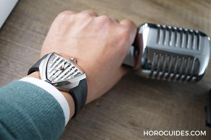 OMEGA - SPEEDMASTER - 311.10.39.30.01.001 - 2017巴塞爾關鍵話題（中）：保守復刻 高CP值的實賣款才是王道 