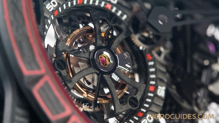 ROGER DUBUIS - EXCALIBUR - RDDBEX0572 - 戴上手你就知道他的輕盈超有份量!羅杰杜彼全碳纖維日內瓦印記Excalibur Spider Carbon