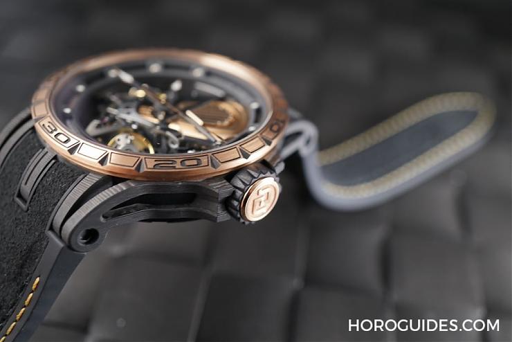 ROGER DUBUIS - EXCALIBUR - RDDBEX0654 - [SIHH 2018]羅杰杜彼Excalibur Aventador S黑金版 迷你Lamborghini登場