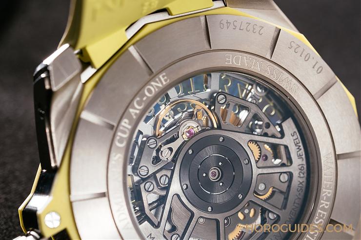 CORUM - ADMIRAL - A082/03704 - CORUM Admiral海軍上將 透空亮色鏤空錶 上手不沉重 