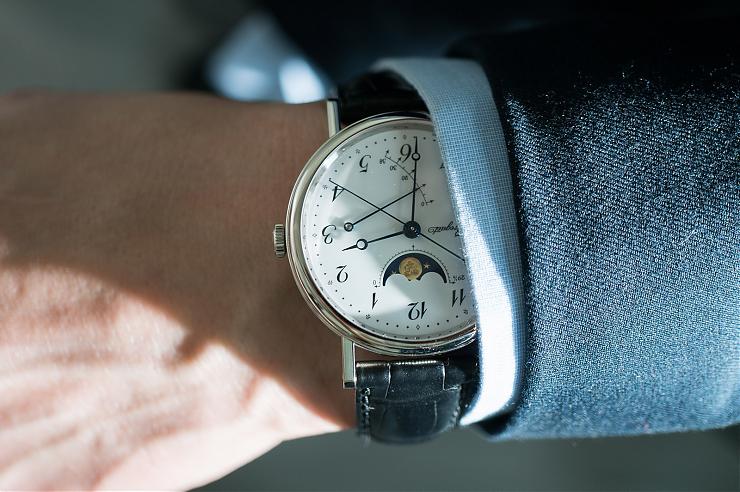 BREGUET - 錶迷心目中的天王天后 最熱門的寶璣錶 就是Classique與Reine de Naples