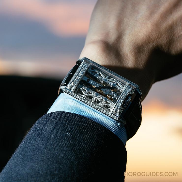 CORUM - 大人系的時間品味 CORUM Golden Bridge Stream Bridge Automatic