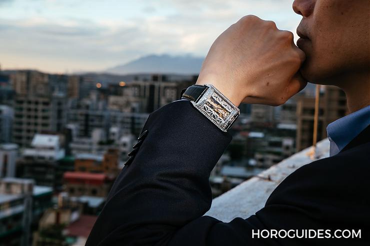 CORUM - 大人系的時間品味 CORUM Golden Bridge Stream Bridge Automatic