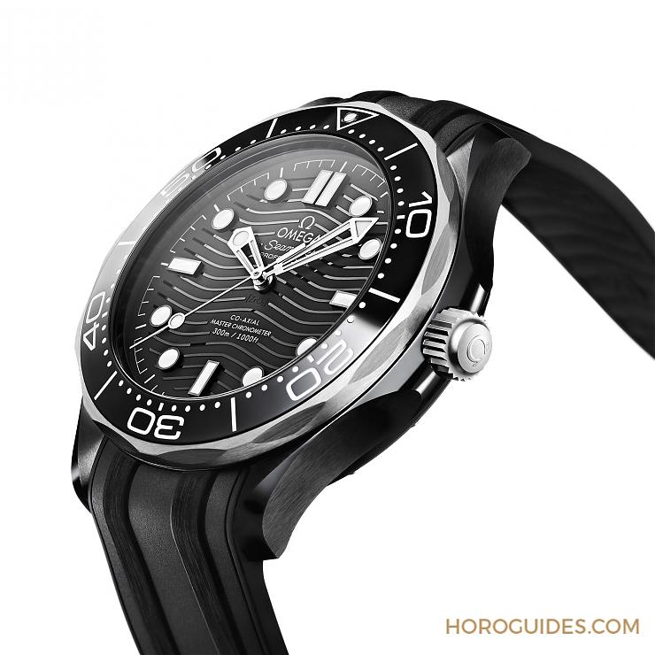OMEGA - OMEGA Seamaster Diver 300M 黑陶瓷+鈦金屬 2019新款登場