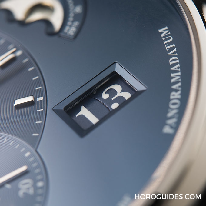 GLASHÜTTE ORIGINAL - PANO - 1-90-02-46-32-61 - 正看、反看,別說你偏心更是一見傾心-PanoMaticLunar月相腕錶