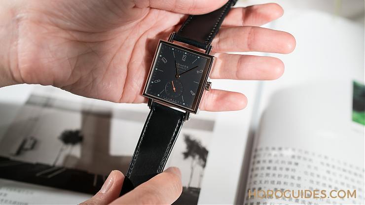 NOMOS - 直線條更有力道,簡單勾出德國美-NOMOS Tetra neomatik riefblau 422