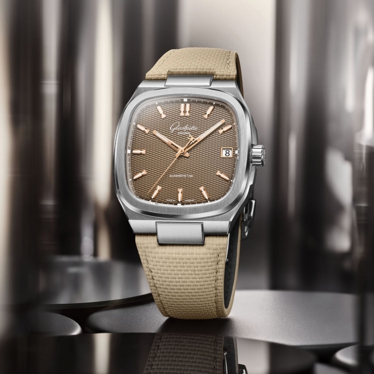 GLASHÜTTE ORIGINAL - 格拉蘇蒂原創重塑七零年代方錶：39毫米新尺寸全面升級Calibre 36
