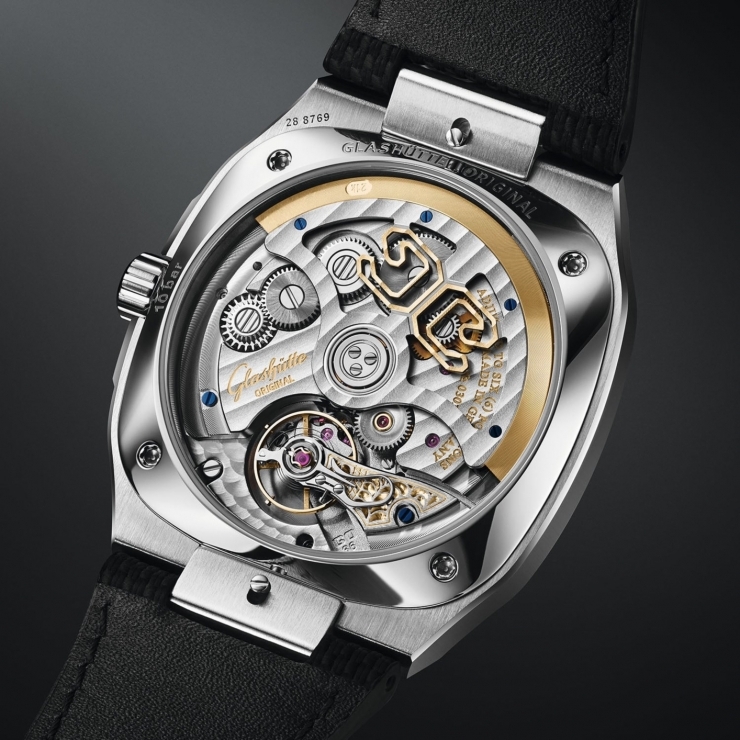 GLASHÜTTE ORIGINAL - 格拉蘇蒂原創重塑七零年代方錶：39毫米新尺寸全面升級Calibre 36