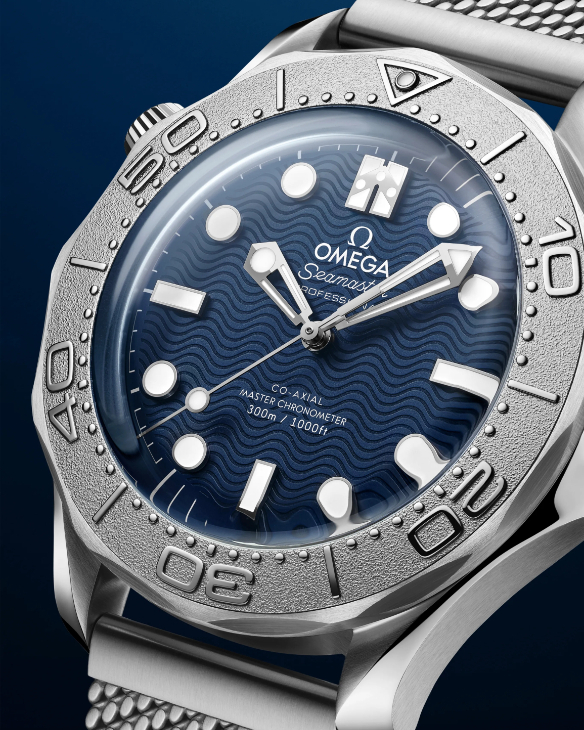 OMEGA - SEAMASTER - 210.30.42.20.03.004 - 歐米茄海馬潛水300米首度集結詹姆斯龐德與惡魔黨，全系列六款登場 