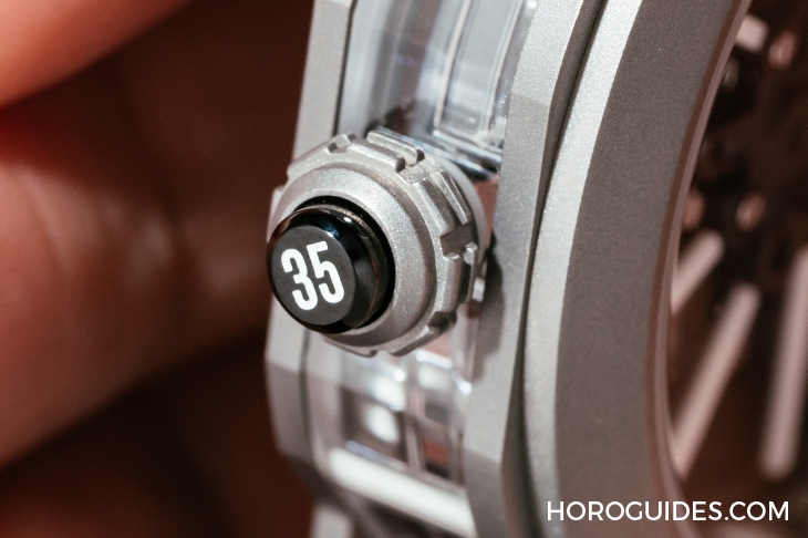 BVLGARI - OCTO - 103032 - 零死角透視！寶格麗水晶陀飛輪輕巧舒適的極佳上手感