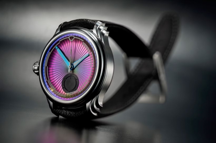 MING - MING八週年代表作,57.04 Iris虹彩錶盤驚豔亮相