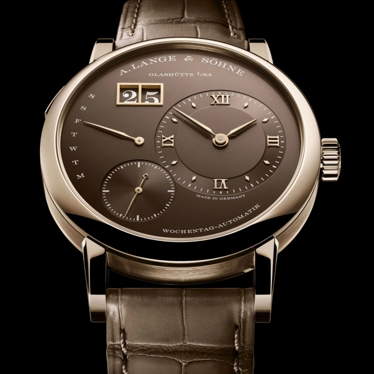 A. LANGE & SÖHNE - LANGE 1 - 320.050 - 經典的溫暖回歸|A. LANGE & SÖHNE朗格Lange 1 Daymatic蜂蜜金