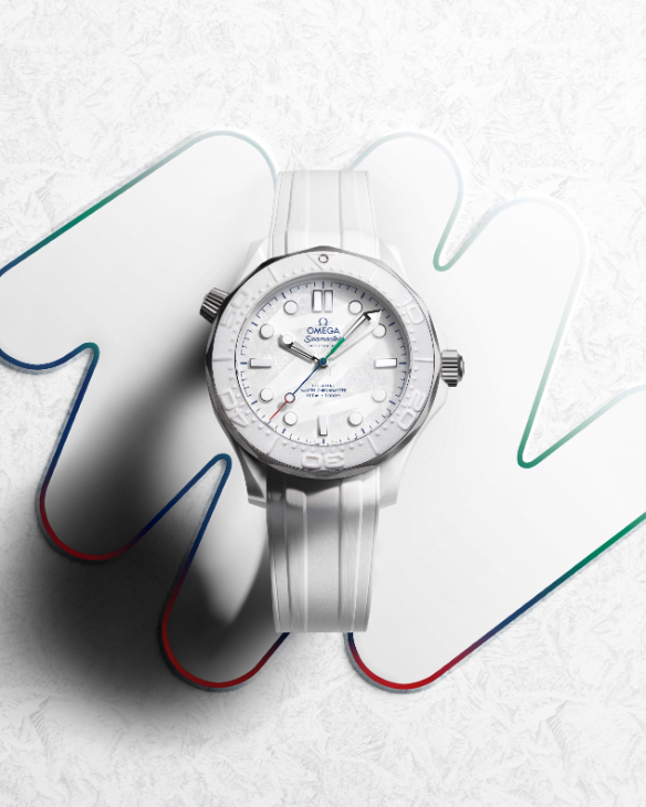 OMEGA - SEAMASTER - 522.92.44.20.04.001 - 純白極致的冰雪美學!歐米茄推出海馬潛水300米「Milano Cortina 2026」帕運特別版