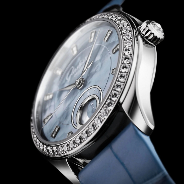 GLASHÜTTE ORIGINAL - LADIES - 1-35-14-04-12-04 - 格拉蘇蒂原創 Serenade Luna 小夜曲月相腕錶「天際藍」：一枚以城市天空為靈感的女錶