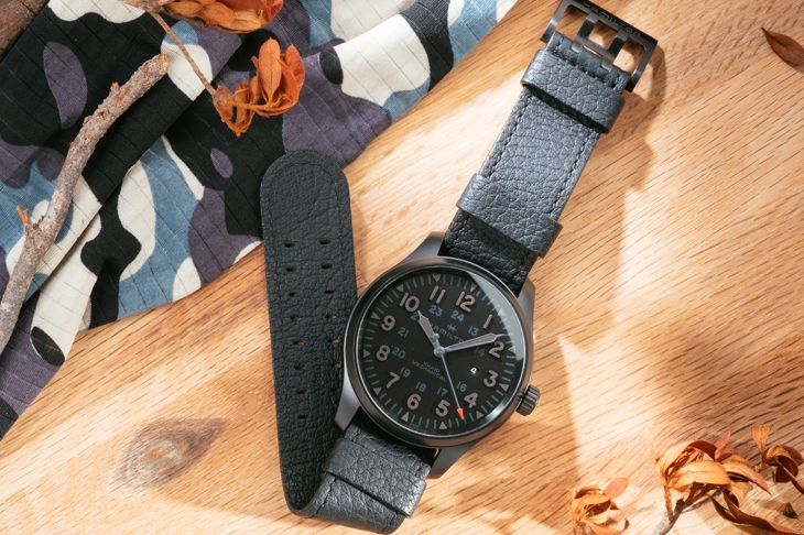 HAMILTON - KHAKI FIELD - H69829560 - 向戰役致敬的精神復刻 漢米爾頓韓越終戰錶款