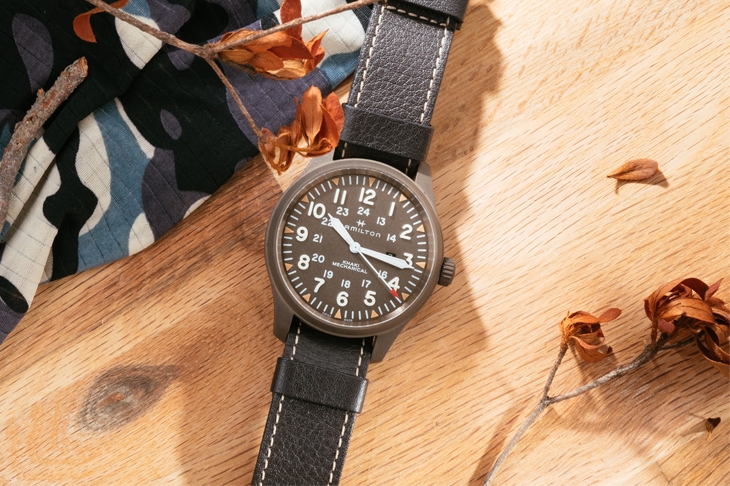 HAMILTON - KHAKI FIELD - H69829560 - 向戰役致敬的精神復刻 漢米爾頓韓越終戰錶款
