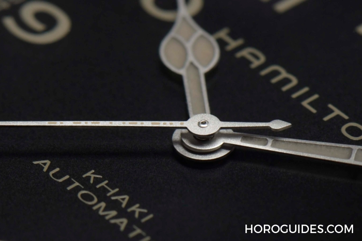 HAMILTON - KHAKI FIELD - H70605731 - 電影迷必收！HAMILTON《星際效應》延伸款 Khaki Field Murph隱藏雙彩蛋