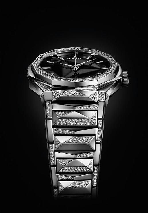 HUBLOT - CLASSIC FUSION - 550.NS.2200.NS.ORL22 - 聚焦立體鍊帶 打造多重鏡面光 HUBLOT經典融合系列Orlinski鍊帶錶