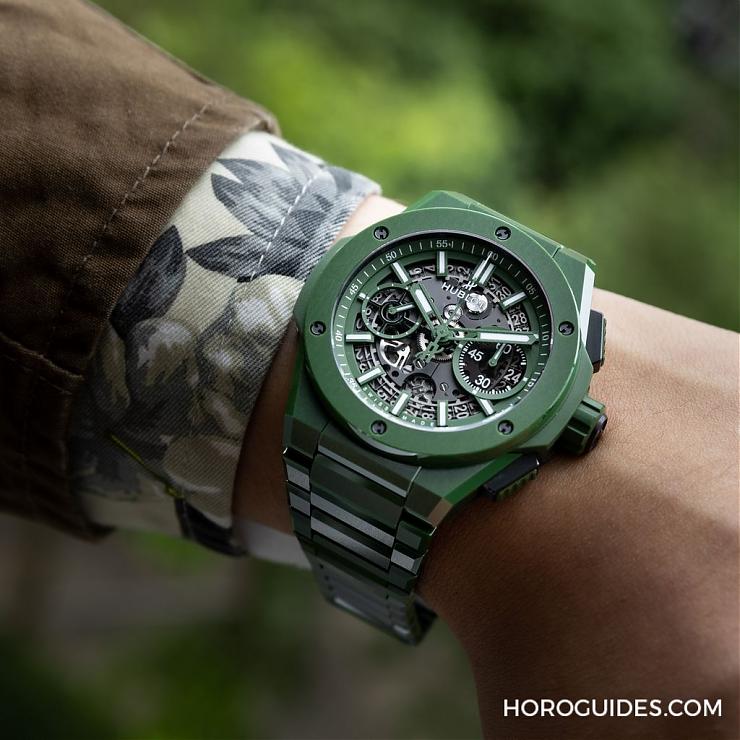 HUBLOT - BIG BANG - 451.CZ.4620.CZ - 穿出正裝清爽感 HUBLOT Big Bang Integrated彩色陶瓷鍊帶計時碼錶