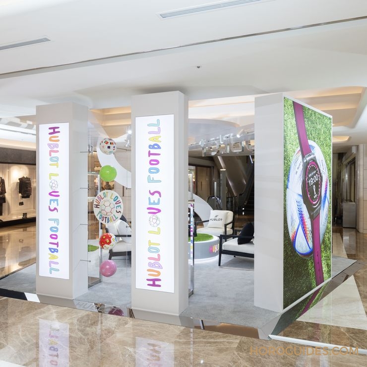 HUBLOT - BIG BANG - 450.CI.1100.RX.FWC22 - 全台足球迷FIFA世足唯一朝聖據點 宇舶全明星世足快閃店前進高雄漢神 !