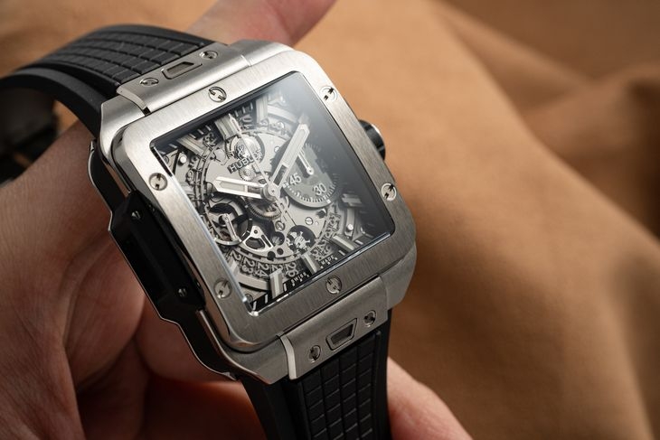 HUBLOT - SQUARE BANG - 821.NX.0170.RX - HUBLOT宇舶Square Bang Unico計時碼錶│從設計到機芯 每個細節都是技術力