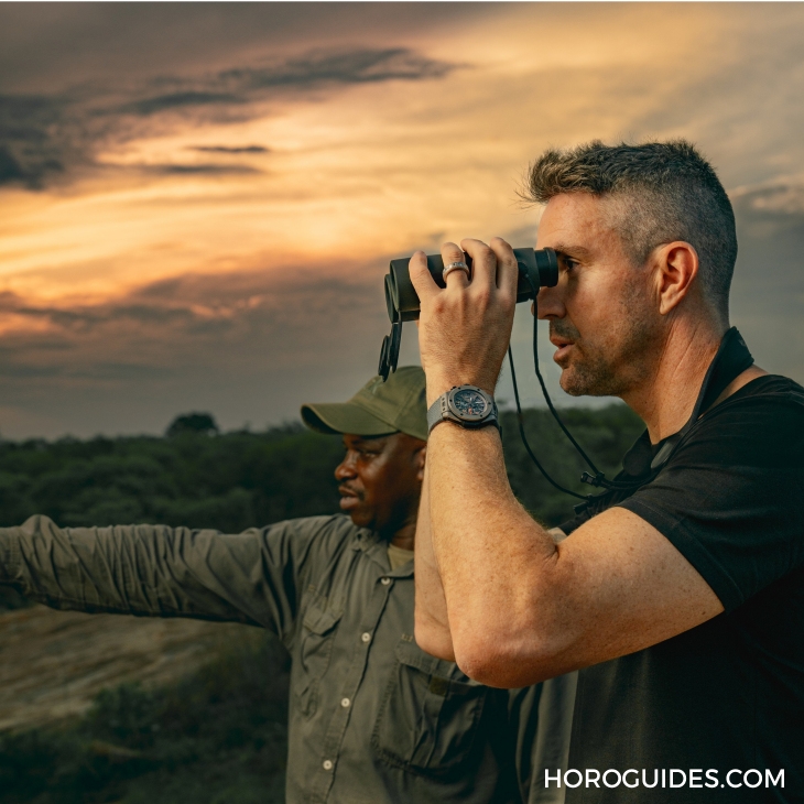 HUBLOT - BIG BANG - 421.FX.8099.NR.SOA23 - 舉手秀愛心 加入保護犀牛行動 Big Bang Unico SORAI犀牛灰限量錶