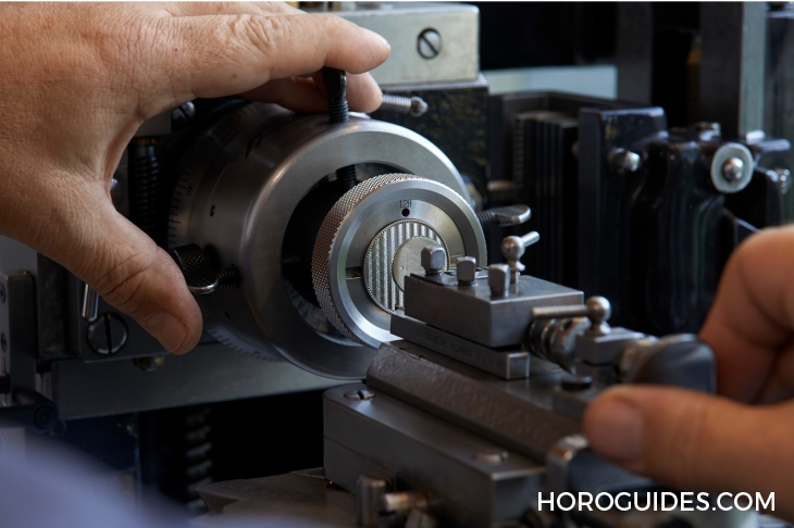 VACHERON CONSTANTIN - PATRIMONY - 4000U/000P-H003 - 探索閣樓工匠的精髓 VACHERON CONSTANTIN錶廠紀行