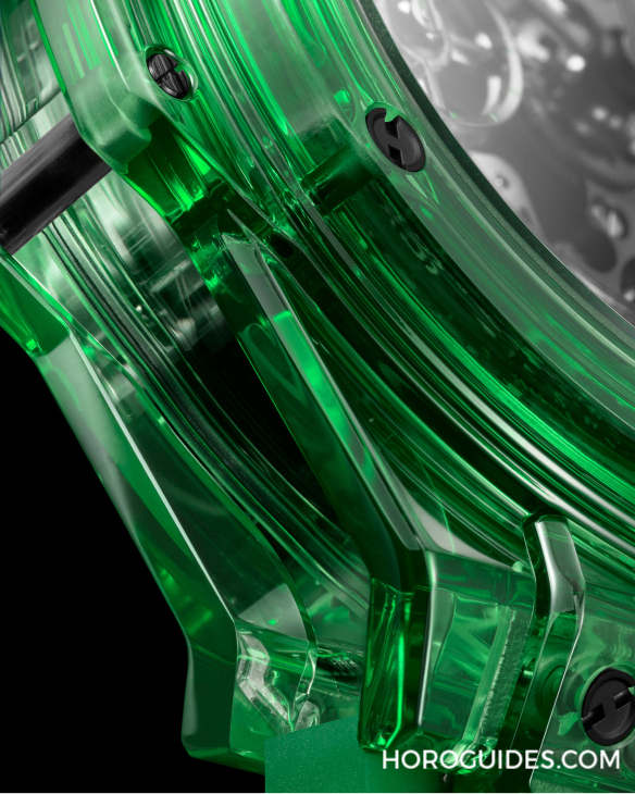 HUBLOT - BIG BANG - 441.JG.4990.RT - HUBLOT BIG BANG UNICO 極光綠SAXEM計時碼錶 耀眼的全透綠時光寶石