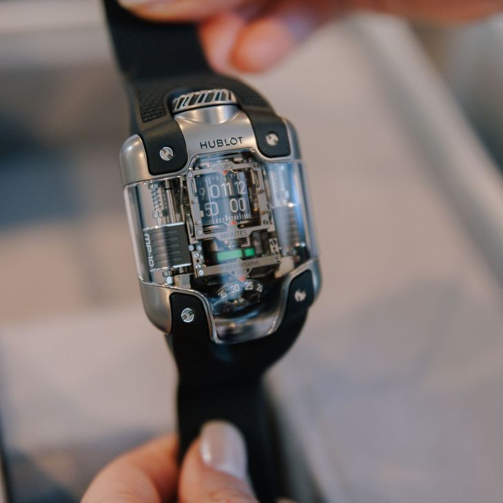 HUBLOT - MP - 910.NX.0001.RX - 超越理性的製錶範圍,揭露宇舶穩站創新高複雜功能錶壇秘辛