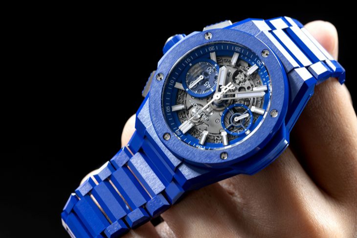 HUBLOT - BIG BANG - 451.HX.1123.HX - 潮感設計結合完美配戴手感 宇舶Big Bang鍊帶計時碼錶成為Gen Z藏家口袋首選