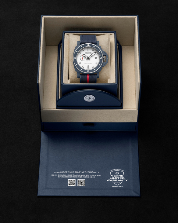 PANERAI - SUBMERSIBLE - PAM01543 -  輕量化黑科技 PANERAI Submersible QuarantaQuattro Luna Rossa Ti-Ceramitech™- PAM01543