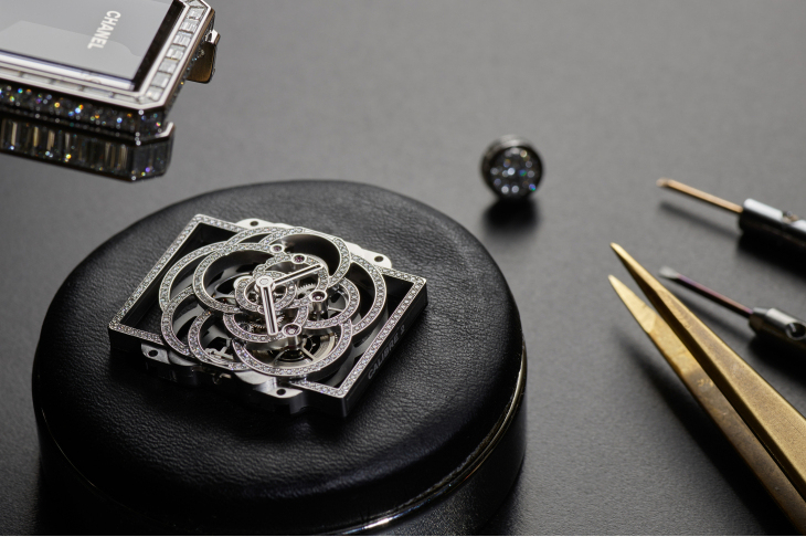 CHANEL - J12 - H11684 - Mervin Ling 從獨立製錶看 CHANEL：在美學與工藝之間，走出自己的路