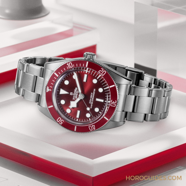 TUDOR - BLACK BAY - M7939A1A0RU-0001 - 潛水本色艷壓紅毯|TUDOR推出酒紅色Black Bay 58腕錶