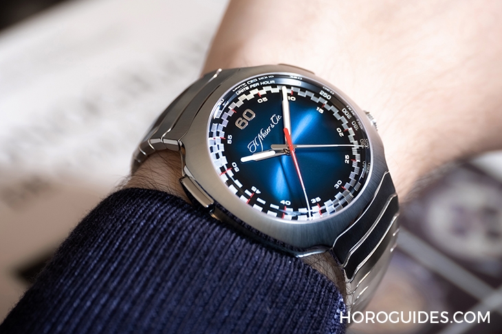 H. MOSER & CIE - STREAMLINER - 6902-1201 - H.Moser推出Streamliner疾速者電光藍飛返計時碼錶