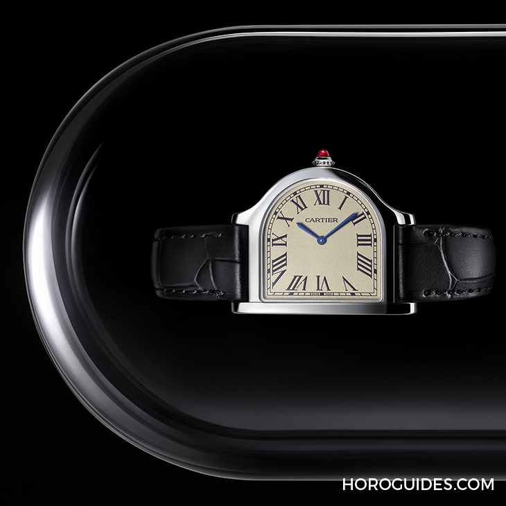 CARTIER - PRIVÉ - WGCC0003 - 優雅迷人風情!卡地亞 Cloche de Cartier限量腕錶
