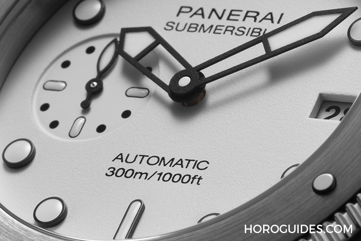 PANERAI - SUBMERSIBLE - PAM001223 - Panerai Submersible系列首次推出42mm白面|Submersible Bianco腕錶