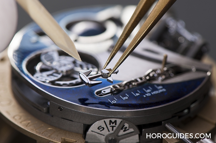 ULYSSE NARDIN - 覺得傳統品牌無趣?那你該去雅典錶上海專賣店找刺激